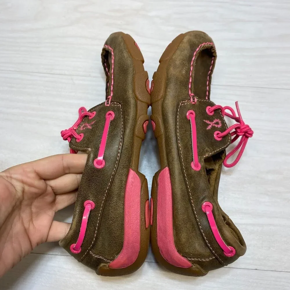 Twisted‎ X Driving Mocs Youth 5M Brown / Pink Lace Up Breast Cancer Awareness